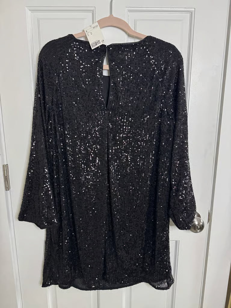 She's Shining Long Sleeve Sequin Dress in Black (Size Medium)