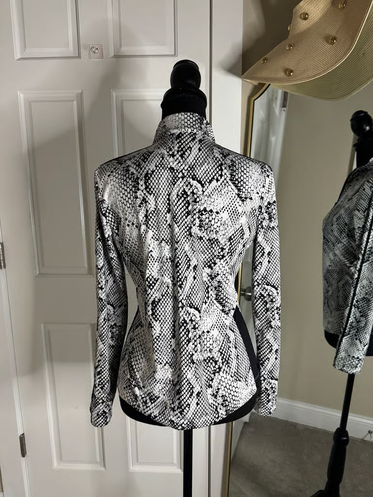 Snakeskin Hottie Golf Zip Up (Size XS)