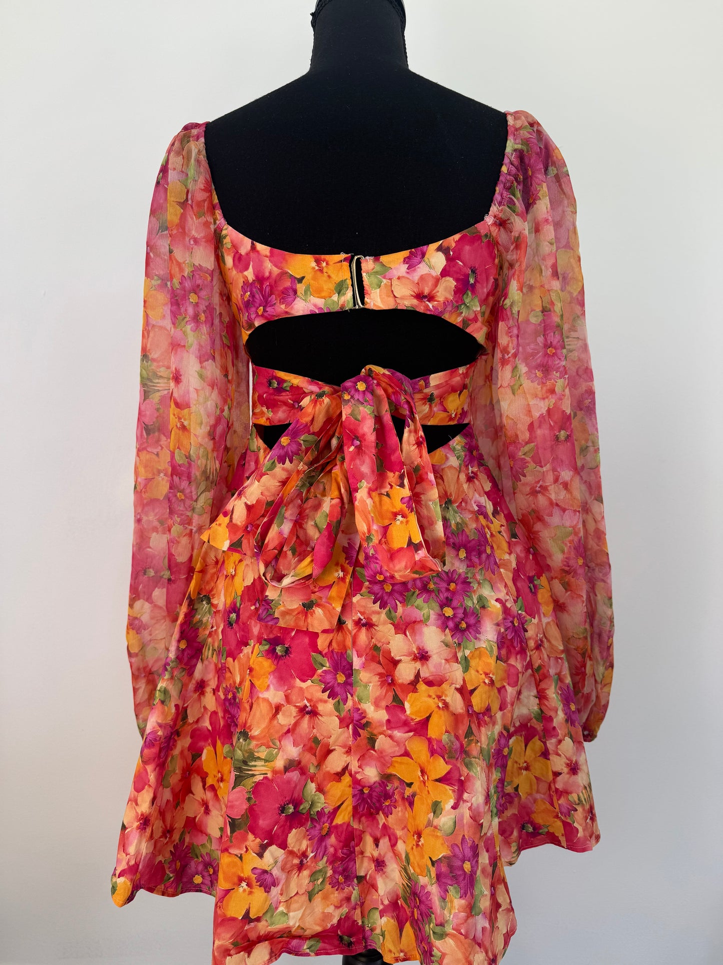 Another back view of the dress.