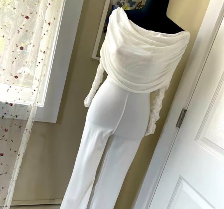 Bride To Be White Off-The-Shoulder Jumpsuit