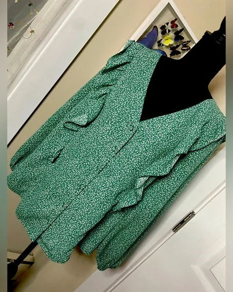 Irish Spring Ruffle Blouse - Size XL