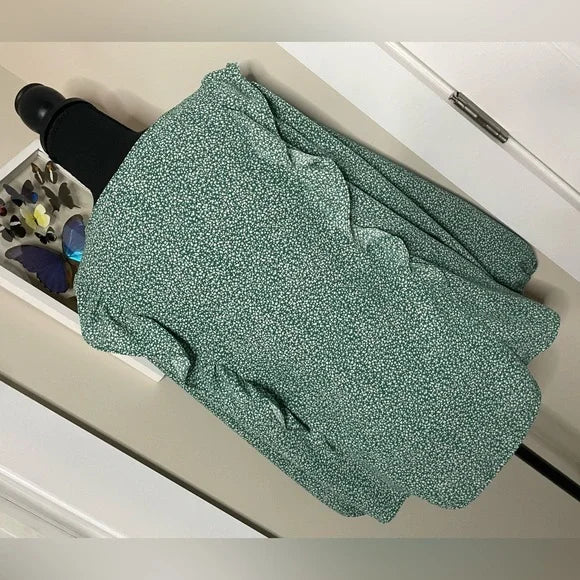 Irish Spring Ruffle Blouse - Size XL