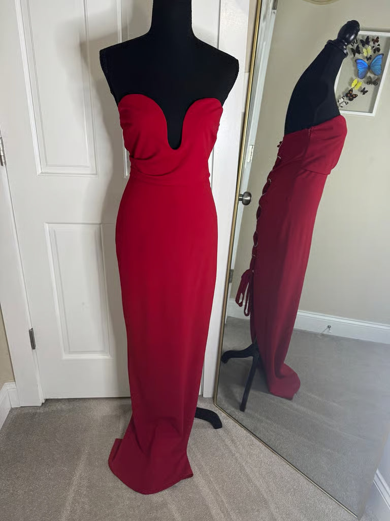 I Want More Than Roses Sexy Red Dress (Size Medium)
