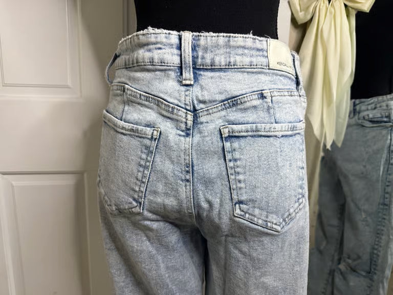 Kendall + Kylie The Iconic High Rise Straight Light Wash Jeans (Size 9/29)
