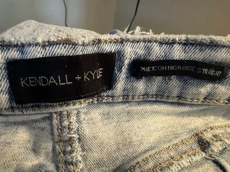 Kendall + Kylie The Iconic High Rise Straight Light Wash Jeans (Size 9/29)
