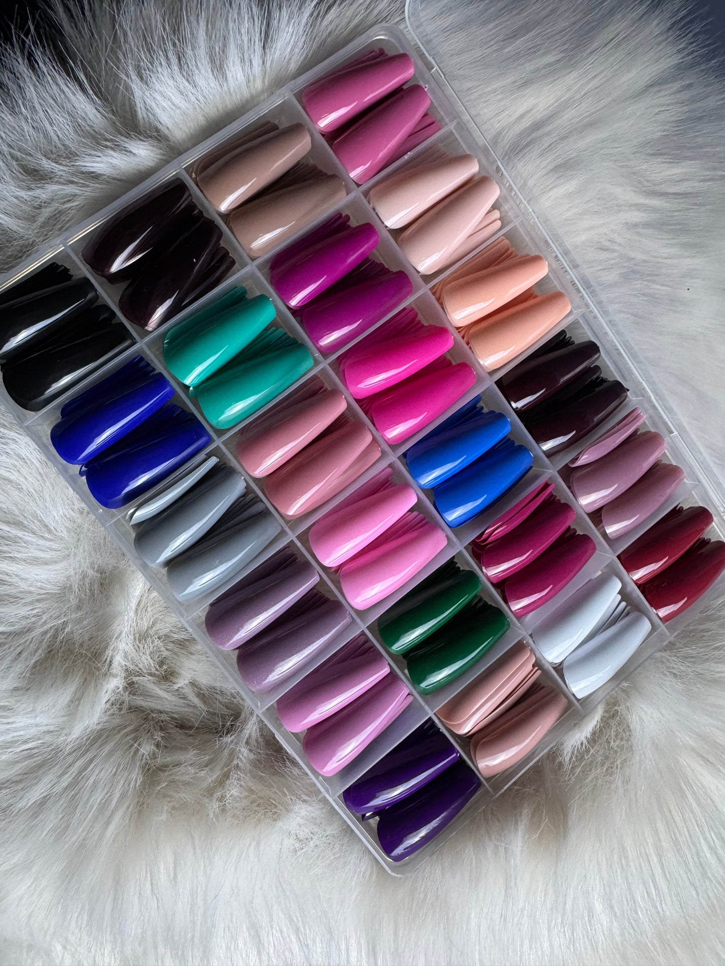 Hot Girl Nails (576 Piece)