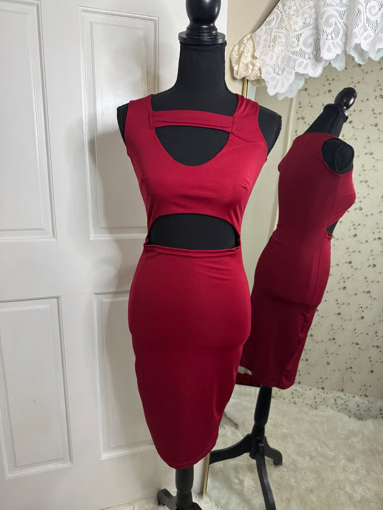 Seductive Lady Midi Cut Out Midi Dress (Size Small)